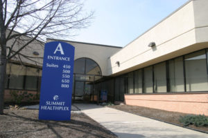 Summit Healthplex in Niagara Falls Exterior
